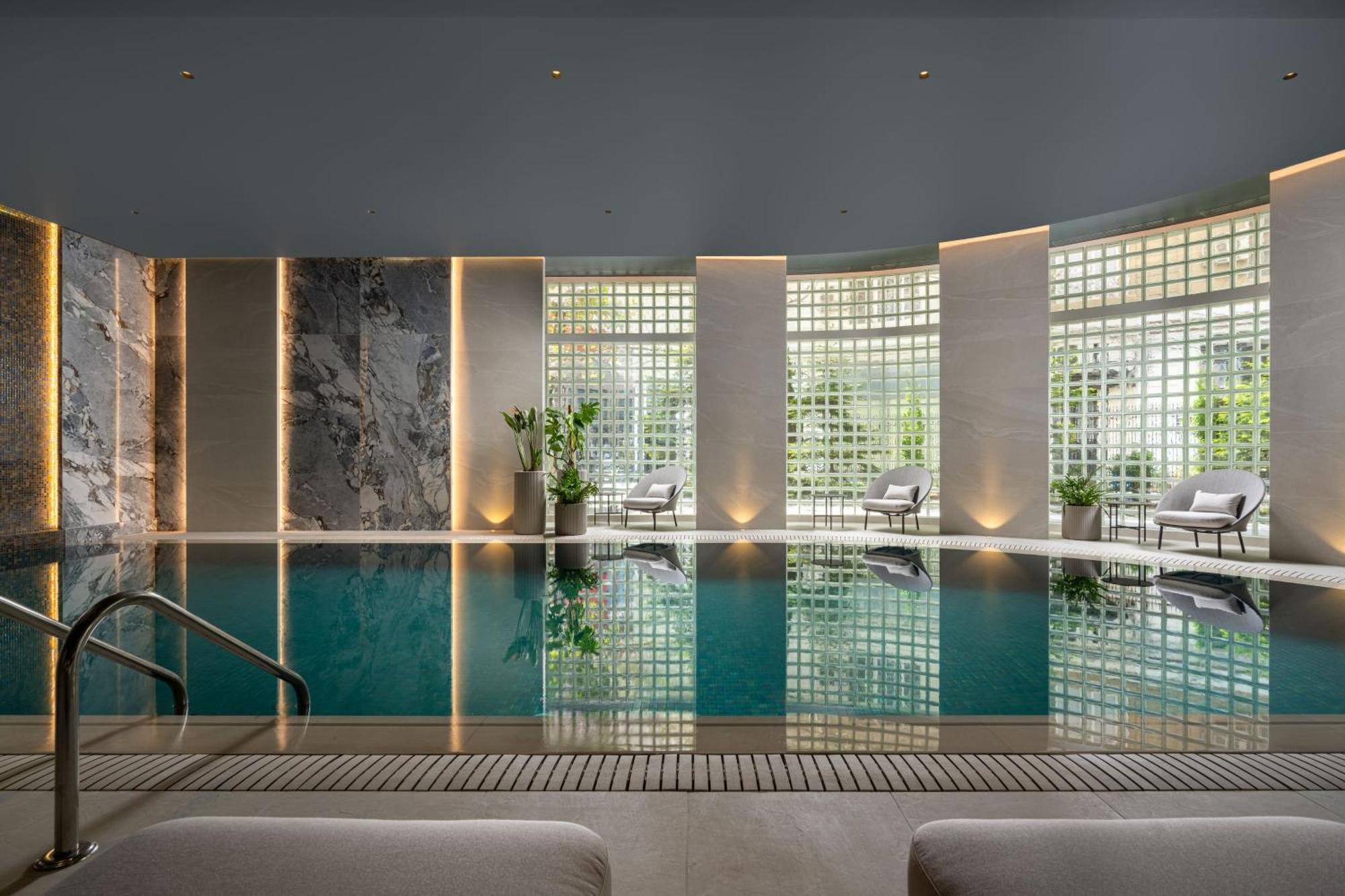 Intercontinental Athenee Palace Bucharest, An Ihg Hotel Экстерьер фото